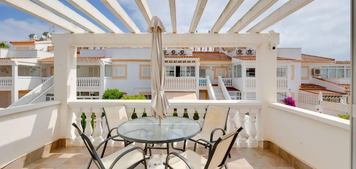 Properties for sale and rent in Spain photo 4
