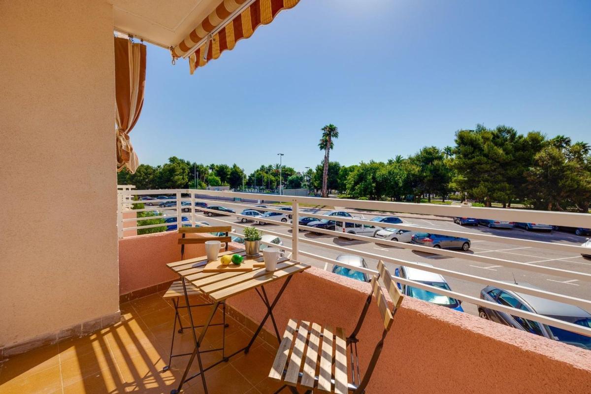 Продажа квартиры на Piso en Calle Copenhague, 12, Nueva Torrevieja, Torrevieja, Торревьеха
photo 3