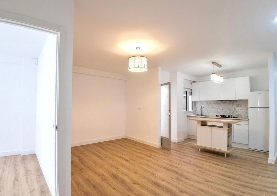 Продажа квартиры на Piso en Calle Maldonado, El Molino, Torrevieja, Торревьеха
photo 1