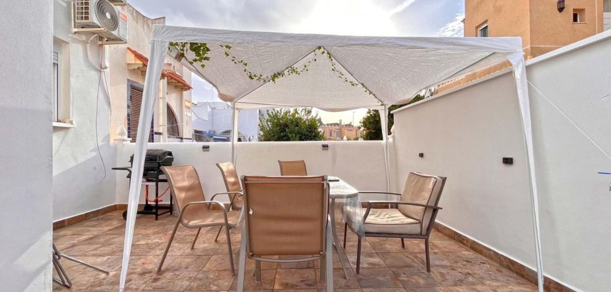 Properties for sale and rent in Spain photo 3