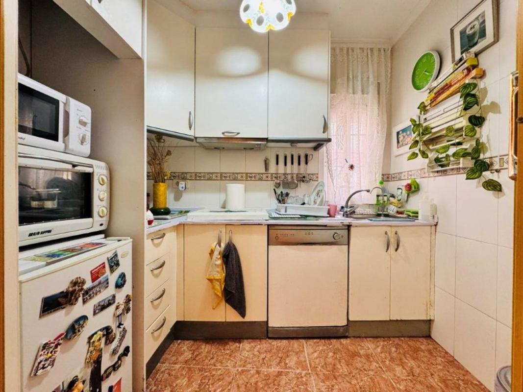 Sale of apartment in Piso en Calle Alta, 8, Gaspar Perrelló, Torrevieja, Torrevieja
photo 5