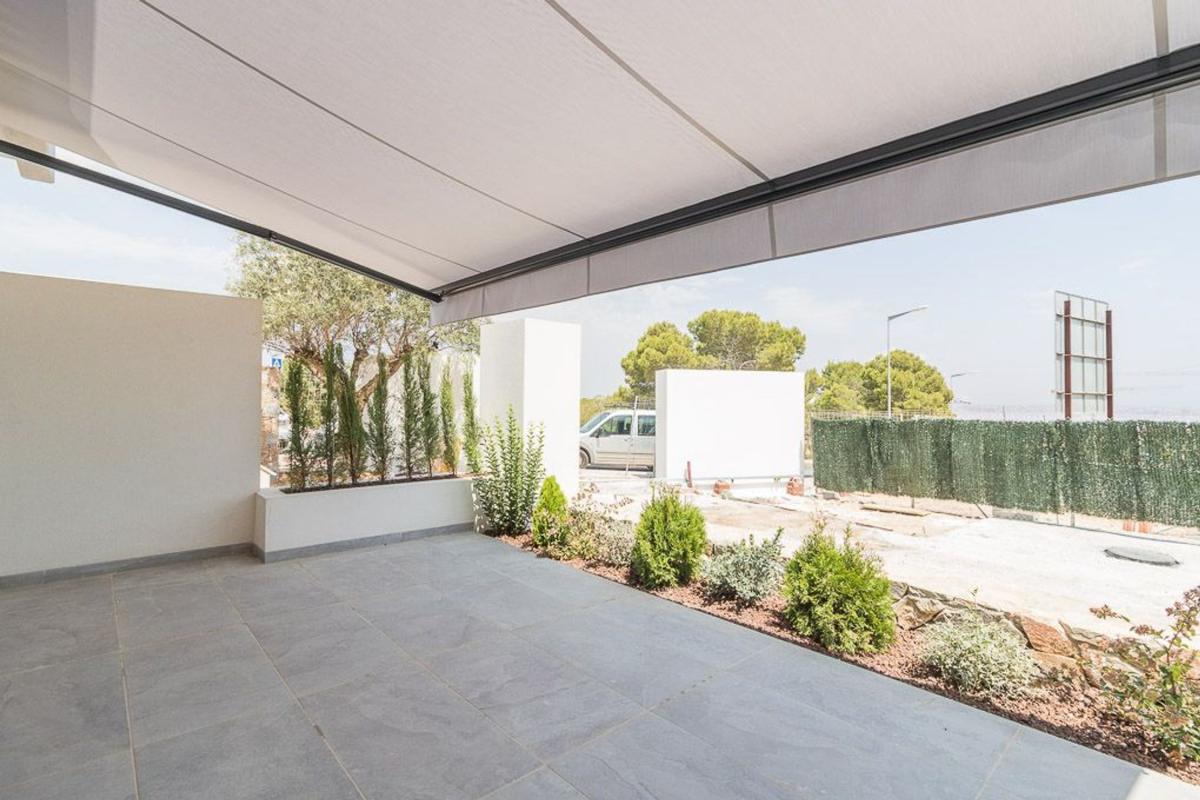 Sale of apartment in Piso en Calle Pego, Los Balcones - Los Altos del Edén, Torrevieja, Torrevieja
photo 5