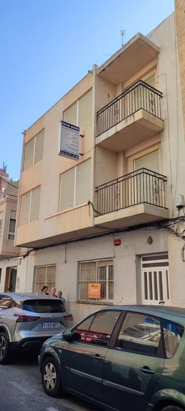 Sprzedaż mieszkania w Piso en Centro - Muelle Pesquero, Torrevieja, Torrevieja
photo 1
