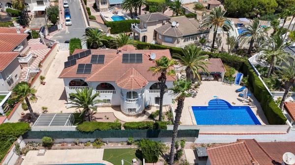 Casa o chalet independiente en Avenida de La Costa Azul, Centro de la Ciudad Quesada, Rojales thumbnail 1