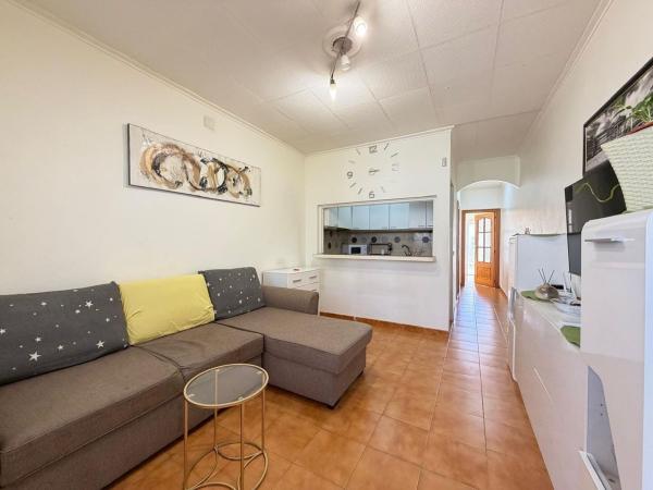 Chalet adosado en Calle Formentera, 59, Aguas Nuevas, Torrevieja thumbnail 1