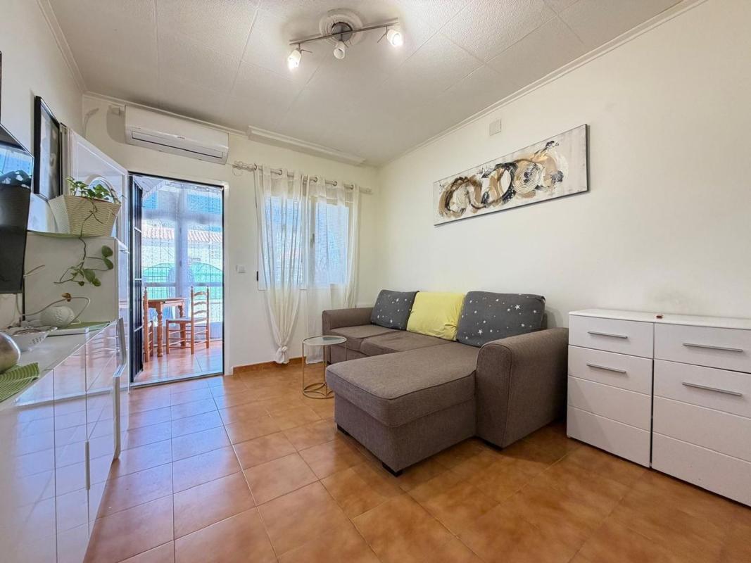 Properties for sale and rent in Spain photo 3