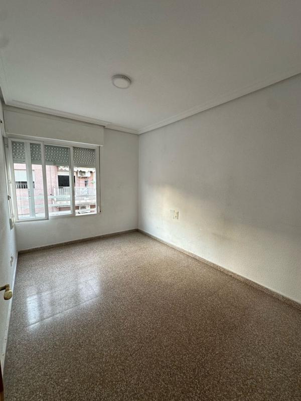 Продажа квартиры на Piso en Calle Antonio Gomis Vicente, 15, Carrús Este, Elche / Elx, Эльче / Эльх
photo 4