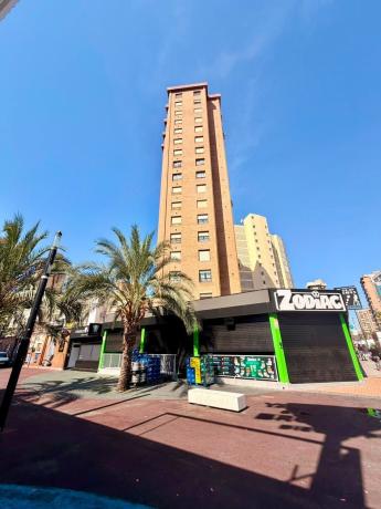 Sprzedaż mieszkania w Piso en Playa de Levante, Benidorm, Benidorm
photo 1