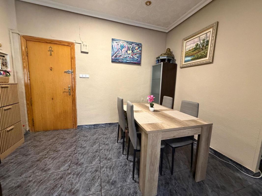 Sale of apartment in Piso en San Crispín, Elche / Elx, Elche / Elx
photo 3