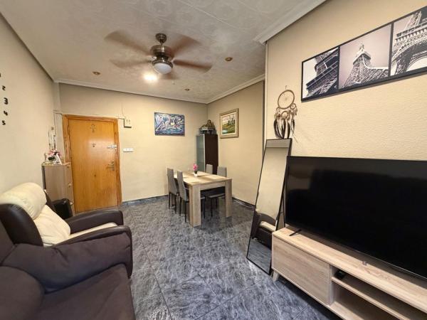 Sale of flat in Piso en San Crispín, Elche / Elx, Elche / Elx
 photo 4