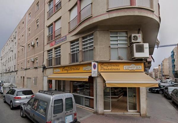 Venta de piso en Piso en Calle Ginés García Esquitino, Carrús Este, Elche / Elx, Elche / Elx
 photo 3
