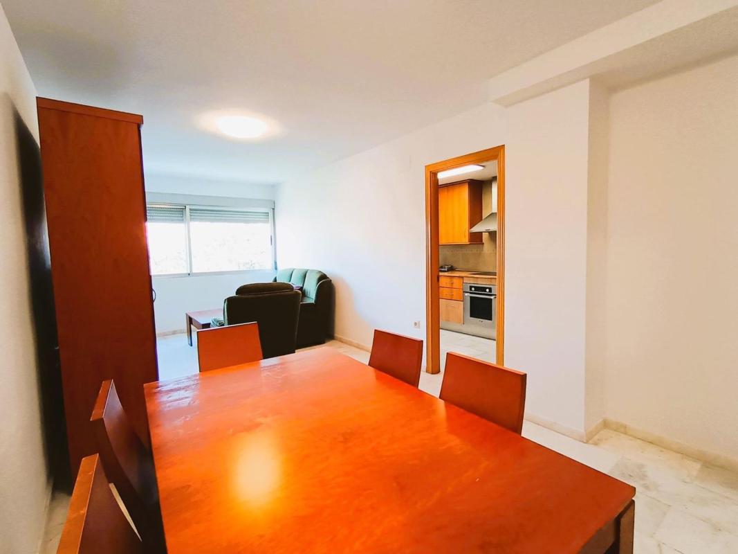 Продажа квартиры на Piso en Plaza Joaquín María López, 8, Los Ángeles, Alicante / Alacant, Аликанте / Алакант
photo 4