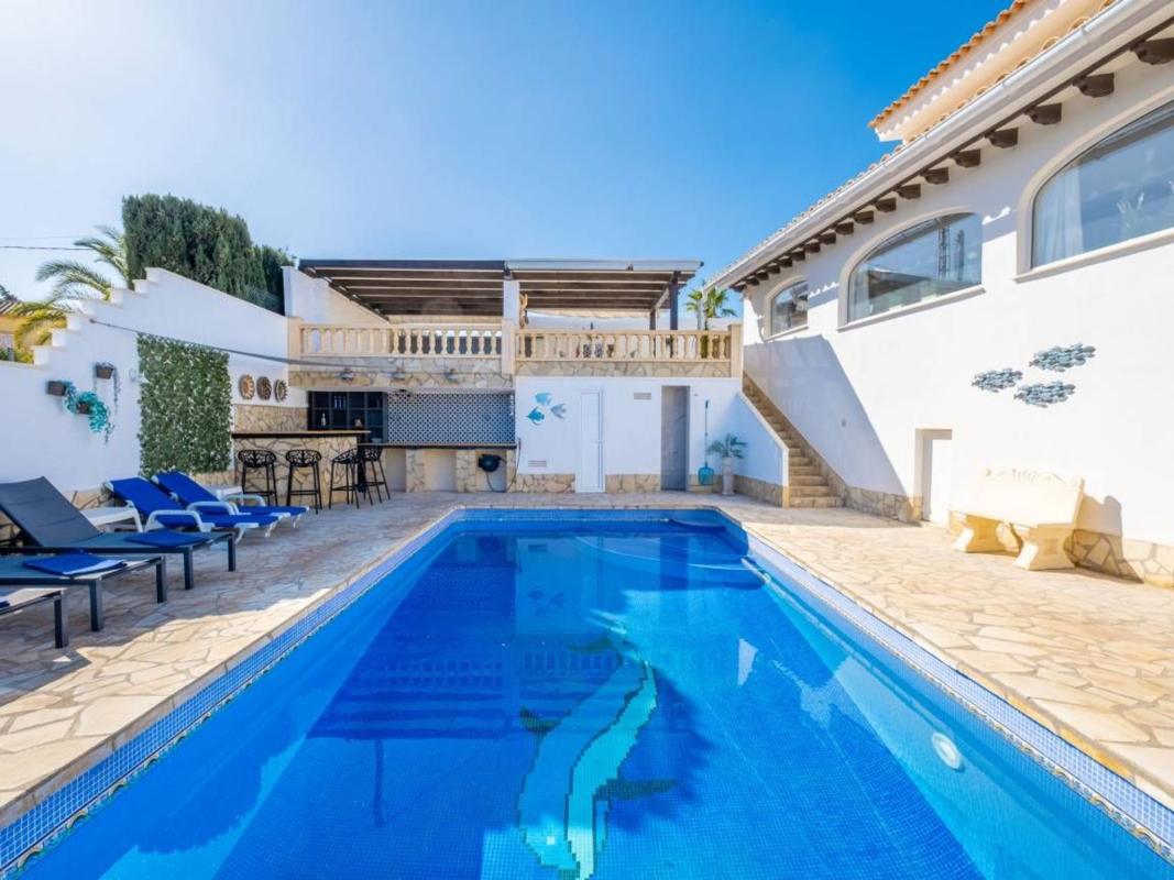Продажа отдельного шале в  Casa o chalet en Moravit-Cap Blanc, Moraira, Морайра photo 3