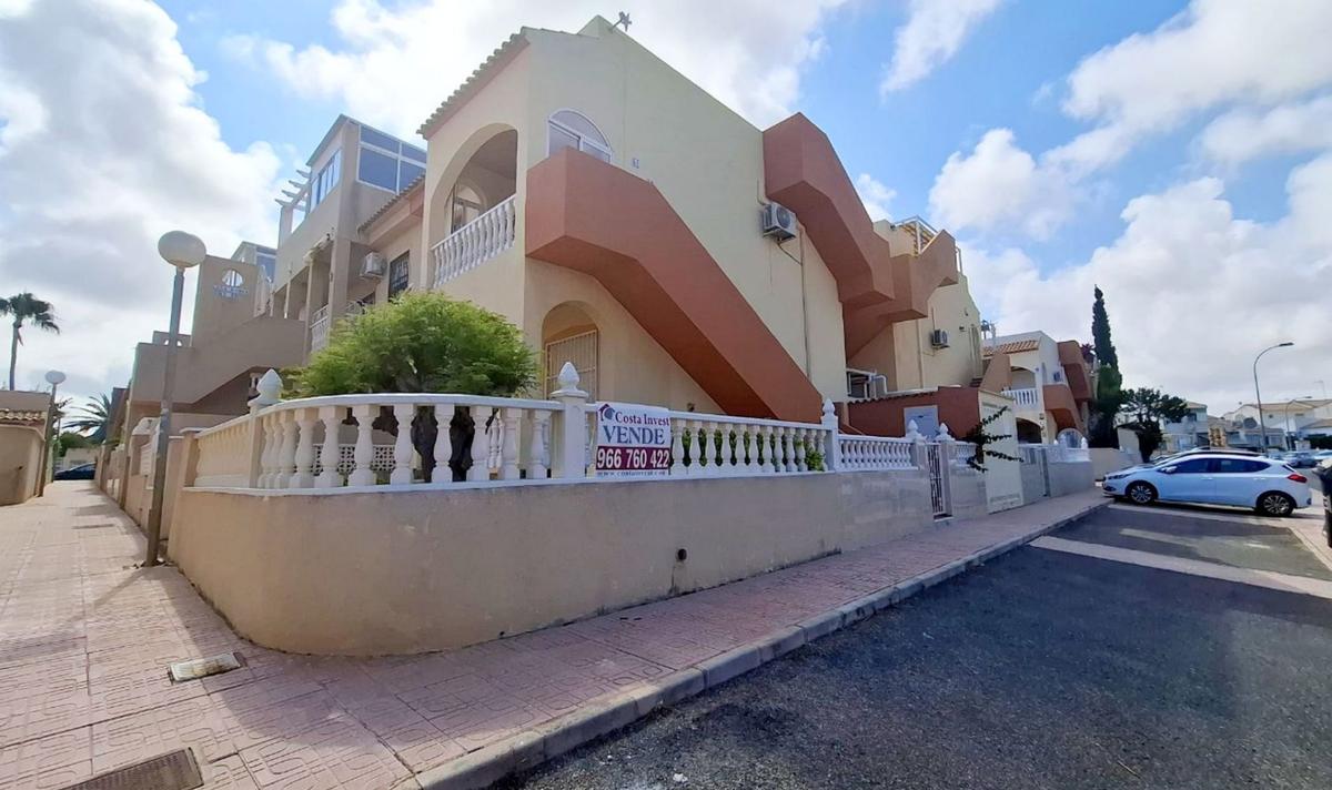 Sprzedaż mieszkania w Piso en La Florida, Orihuela, Orihuela
photo 1