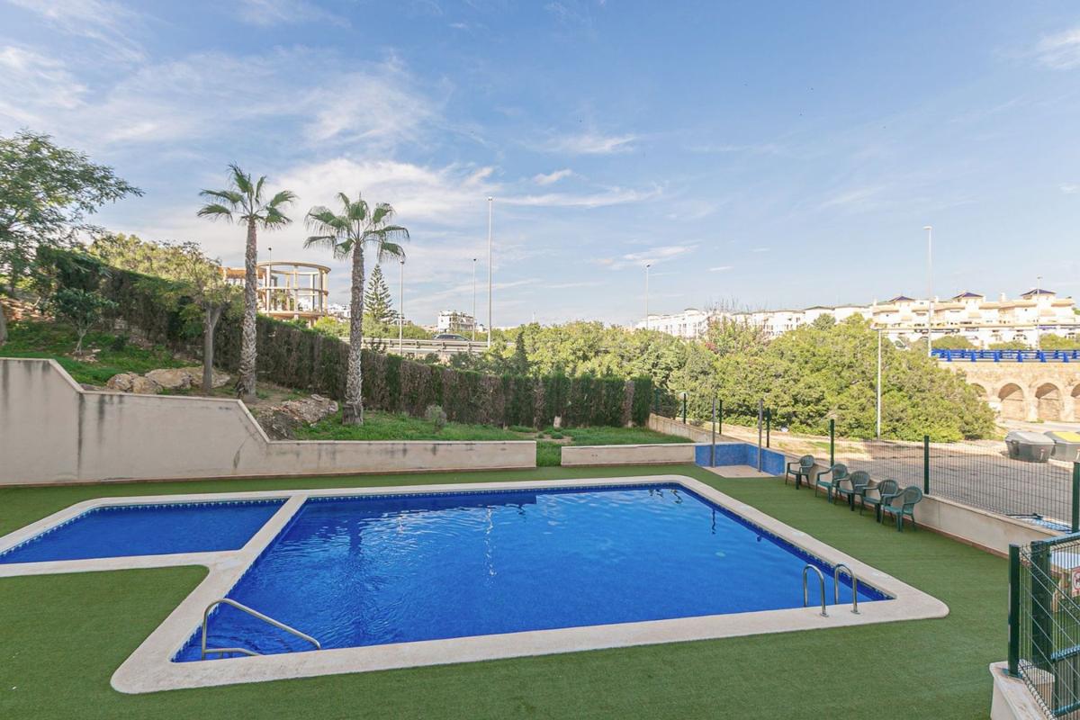 Sale of apartment in Piso en La Zenia, Orihuela, Orihuela
 photo 4