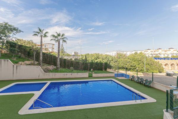 Sale of flat in Piso en La Zenia, Orihuela, Orihuela
 photo 4