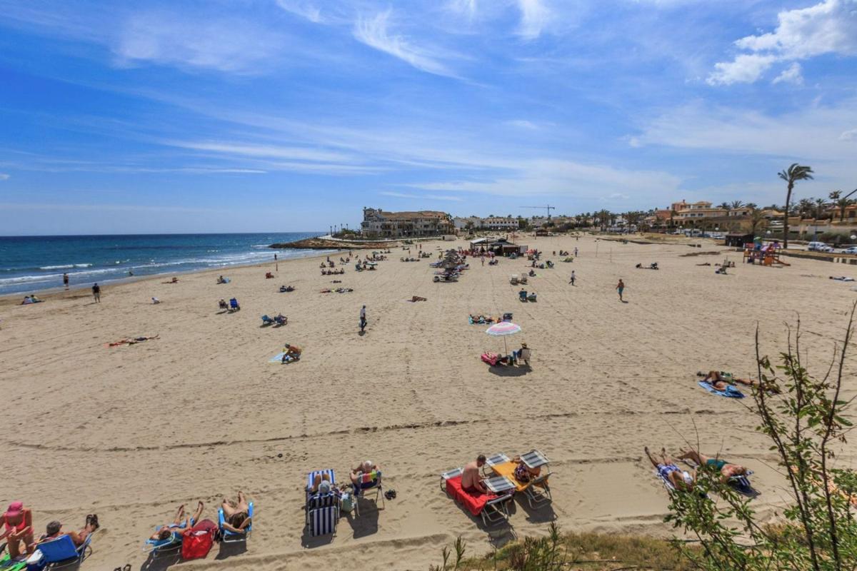 Sale of apartment in Piso en La Zenia, Orihuela, Orihuela
 photo 5