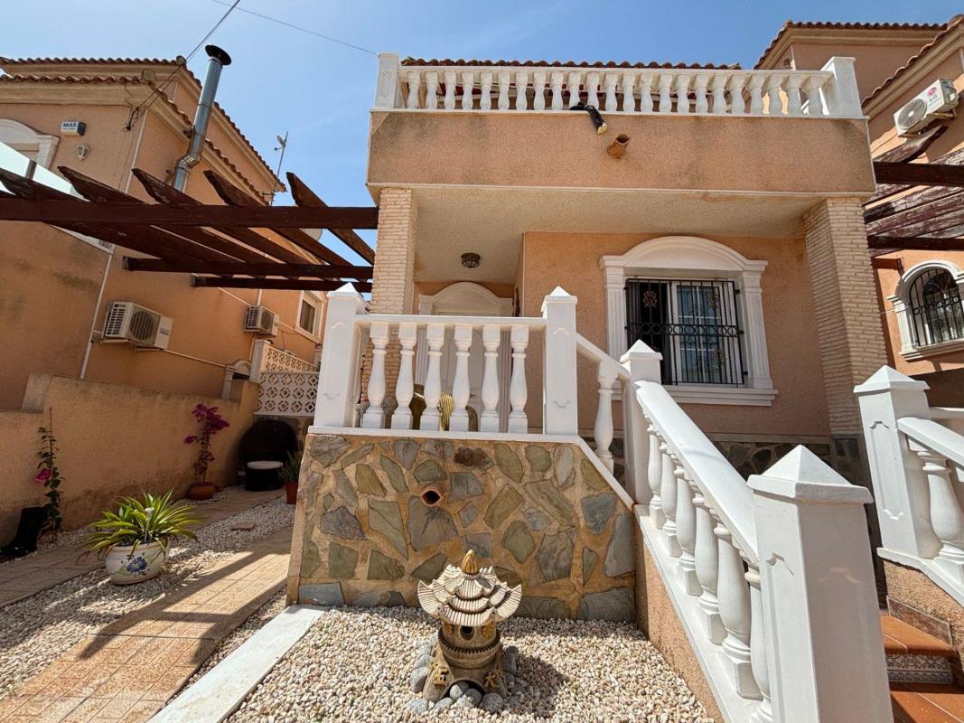 Продажа дуплекса на Dúplex en Calle Astorga, Blue Lagoon - Galán, San Miguel de Salinas, Сан-Мигель-де-Салинас photo 3