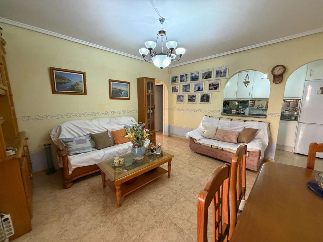 Продажа квартиры на Piso en Calle Riu Segura, Zona Pueblo, Guardamar del Segura, Гуардамар-дель-Сегура
 photo 5