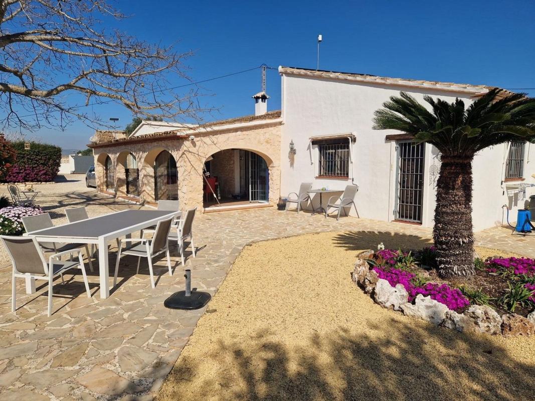 Продажа загородного участка в  Finca rústica en Teulada , Теулада photo 2