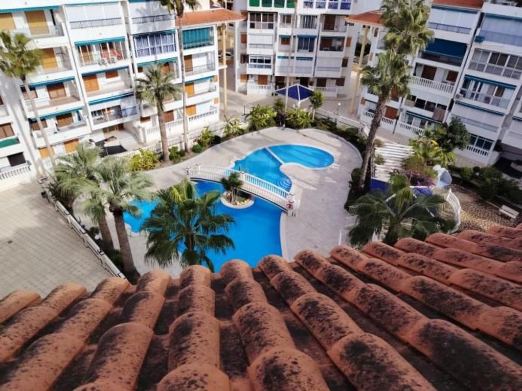 Sale of apartment in Piso en Ronda D. Ricardo Lafuente Aguado, Parque Acuático - Sector 25, Torrevieja, Torrevieja
photo 1