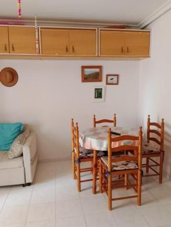 Sale of flat in Piso en Ronda D. Ricardo Lafuente Aguado, Parque Acuático - Sector 25, Torrevieja, Torrevieja
thumbnail 2