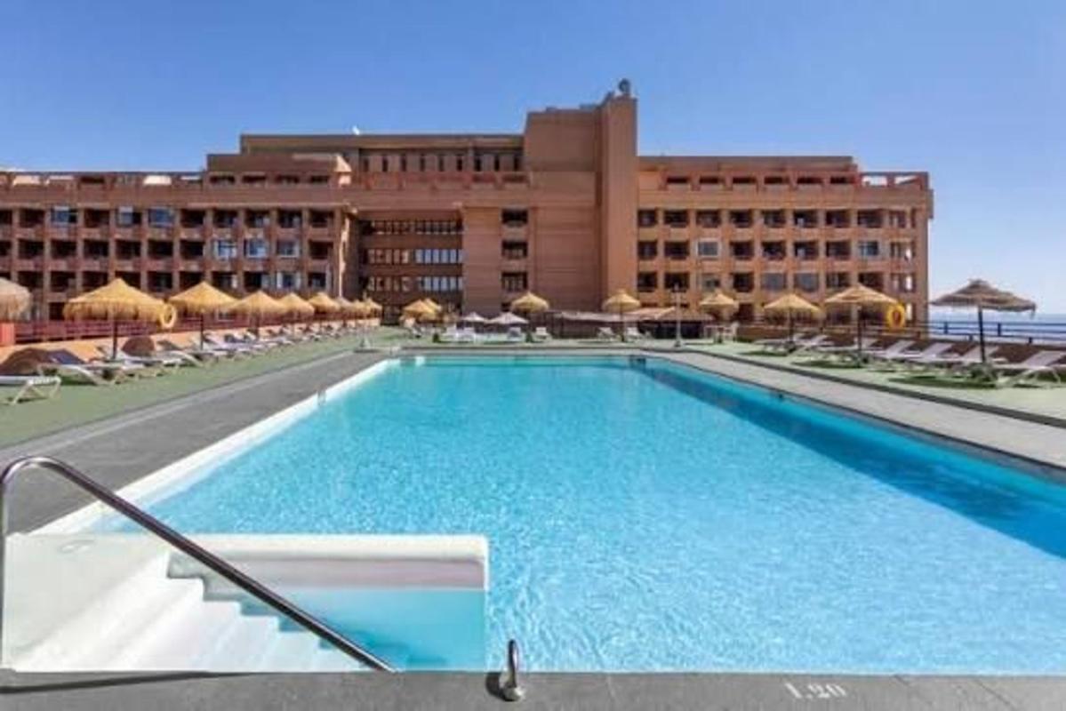 Sale of apartment in Piso en Zona Puerto Deportivo, Fuengirola, Fuengirola
photo 1