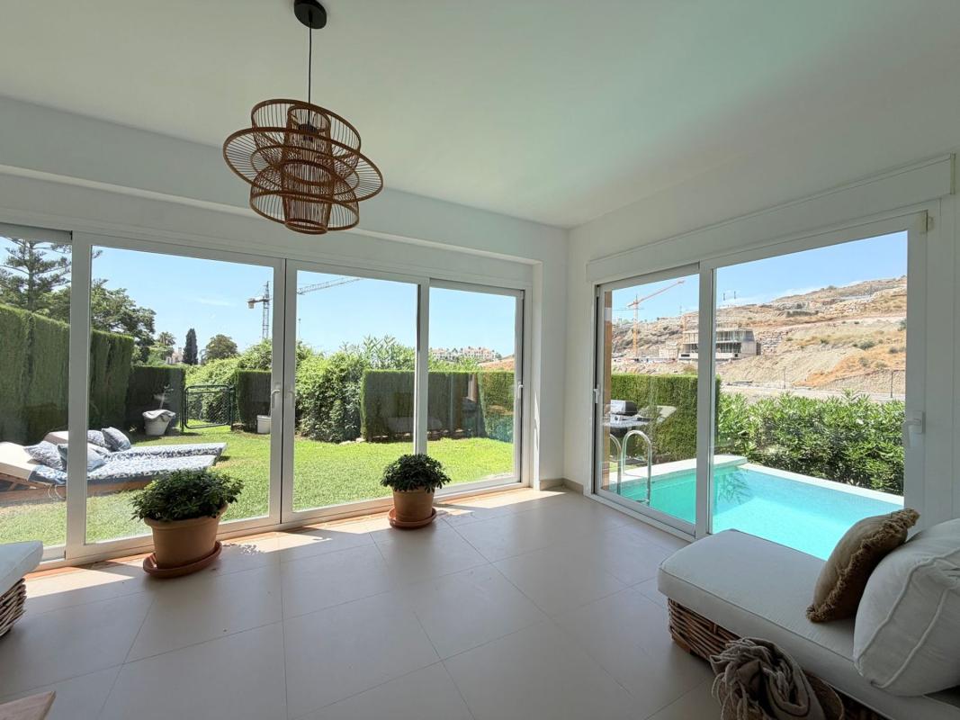 Properties for sale and rent in Spain photo 3