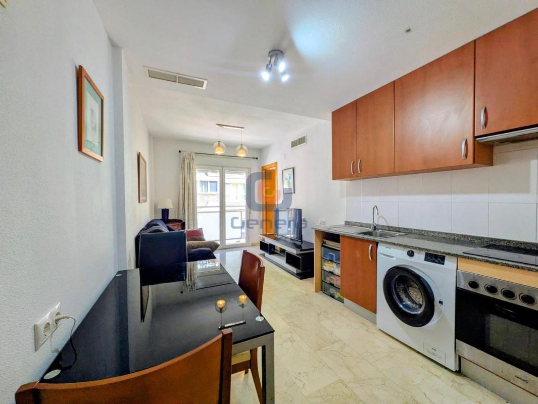 Продажа квартиры на Piso en Mercado, Alicante / Alacant, Аликанте / Алакант
photo 1
