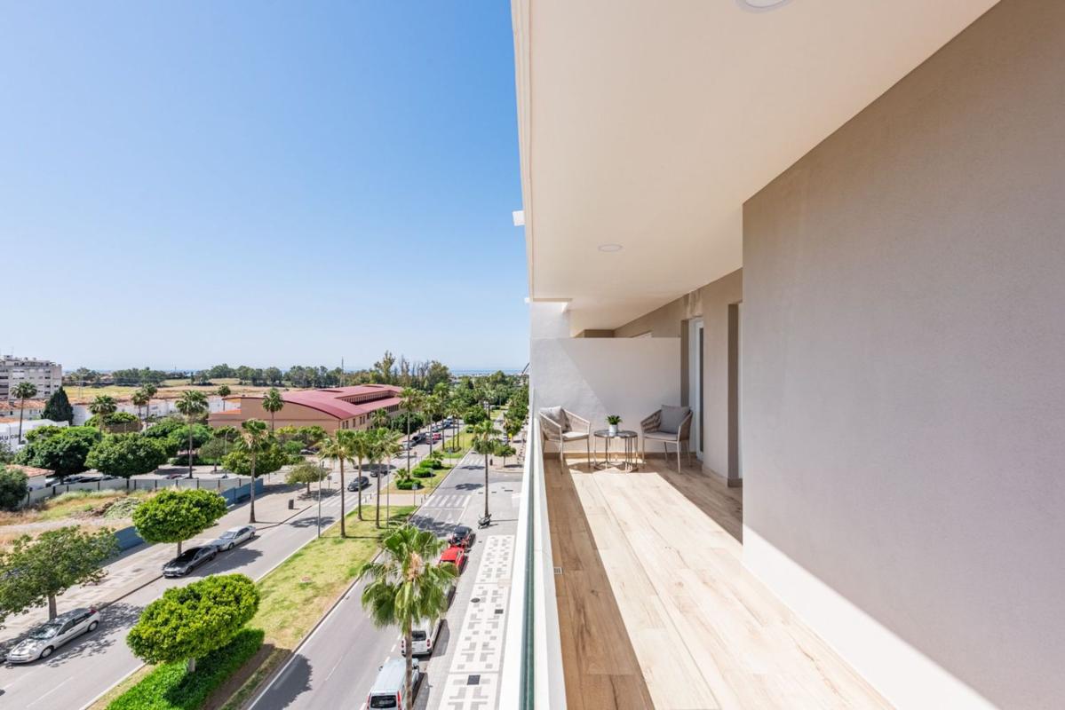 Venta de piso en Piso en Nueva Andalucía, Marbella, Marbella
photo 1