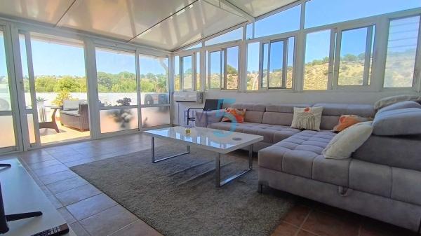 Частный шале на продаже в  Casa o chalet en San Fulgencio, Сан-Фульхенсио photo 4