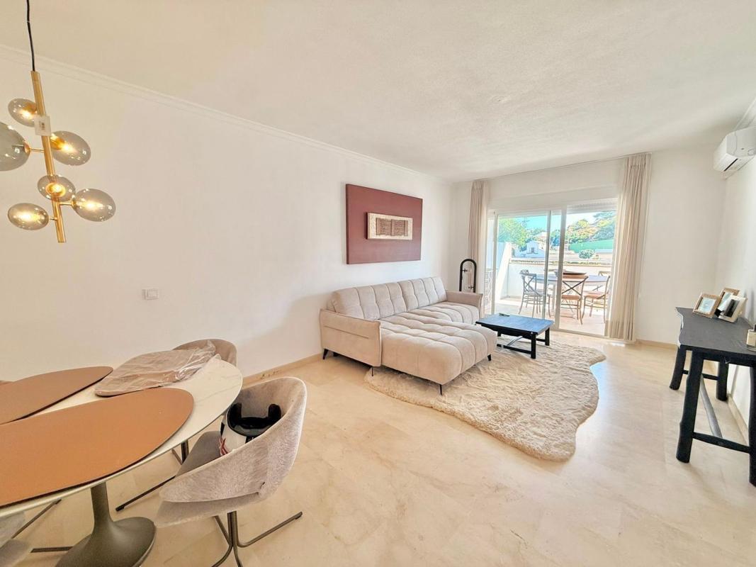 Venta de piso en Piso en Calle Alberto Morgenstern, 1, Zona Sohail, Fuengirola, Fuengirola
photo 3