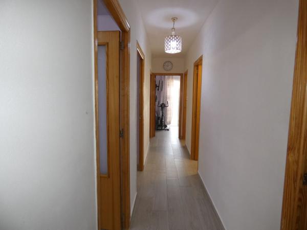 Продажа квартиры на Piso en Escritor Gonzalo Canto, Plà del Bon Repòs-La Goteta, Alicante / Alacant, Аликанте / Алакант
 photo 2