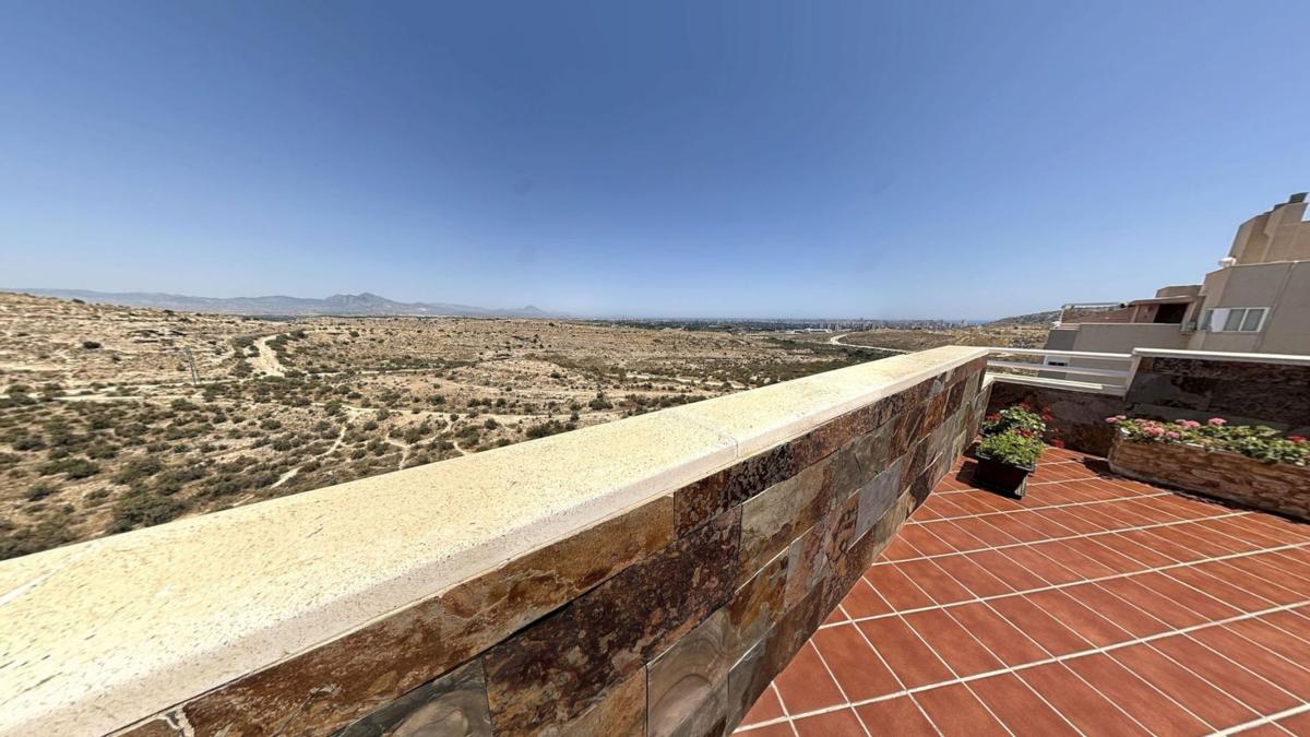 Penthouse sale in  Ático en Calle Salvador Allende, Juan XXIII, Alicante / Alacant, Alicante photo 4