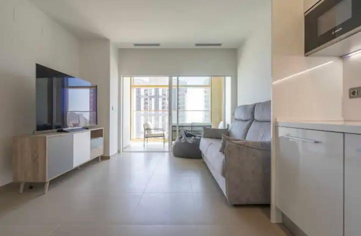 Sale of apartment in Piso en Avenida Mejico, Playa de Poniente, Benidorm, Benidorm
photo 2