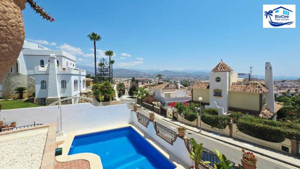 Casa o chalet independiente en Avenida Condado de Huelva, Viña Málaga, Vélez-Malaga thumbnail 2