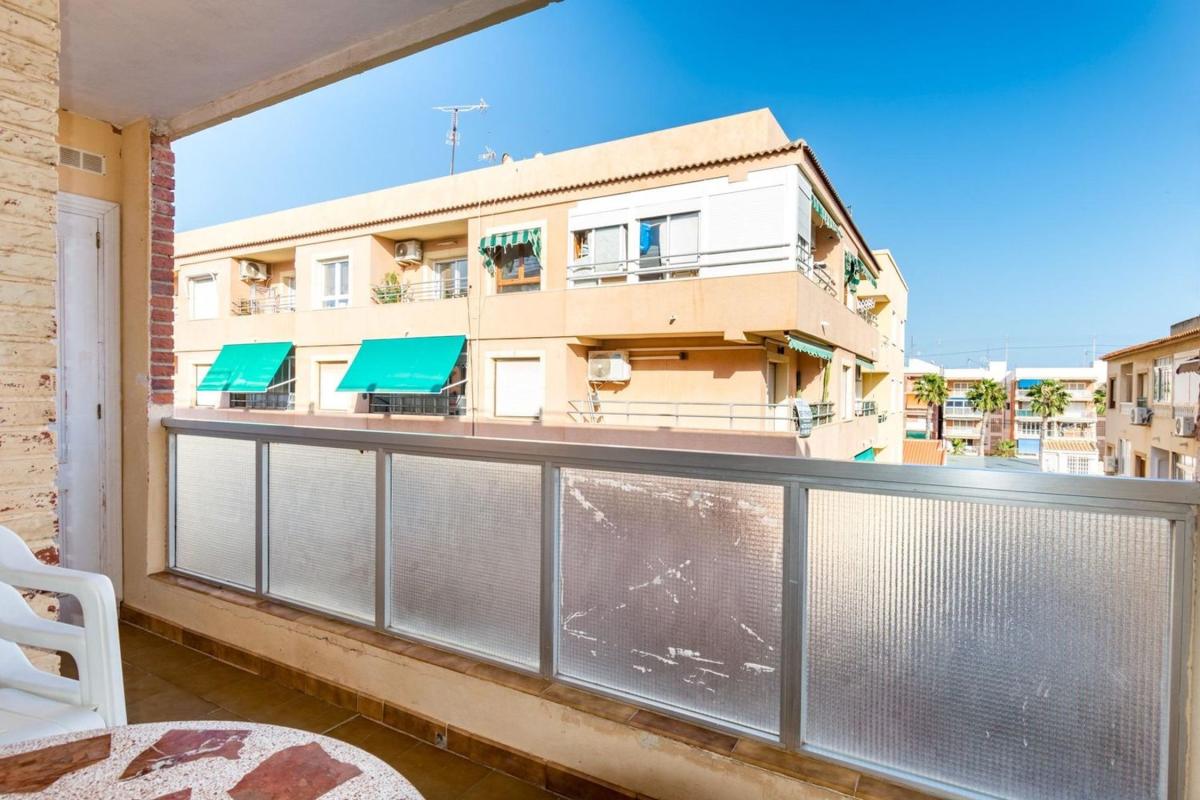 Sprzedaż mieszkania w Piso en Playa de los Náufragos, Torrevieja, Torrevieja
photo 5