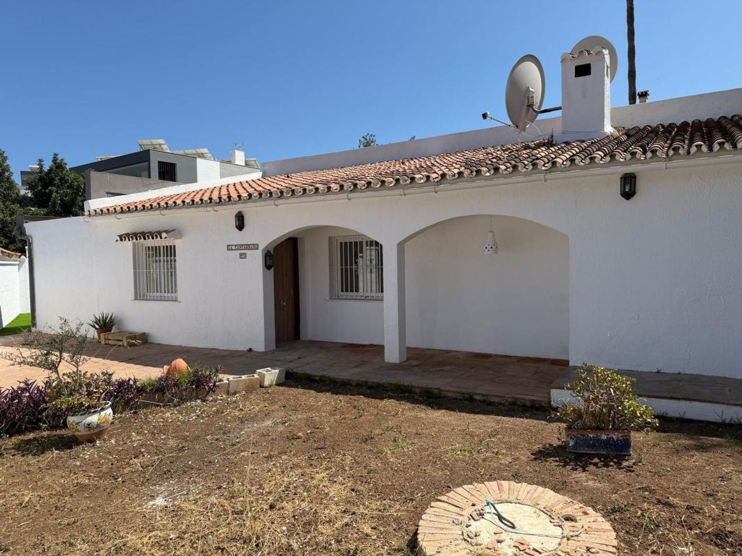 Properties for sale and rent in Spain photo 2