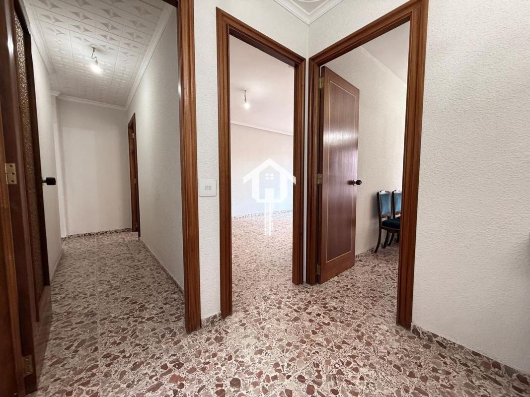 Продажа квартиры на Piso en Calle Bono Guarner, Santo Domingo, Alicante / Alacant, Аликанте / Алакант
photo 4