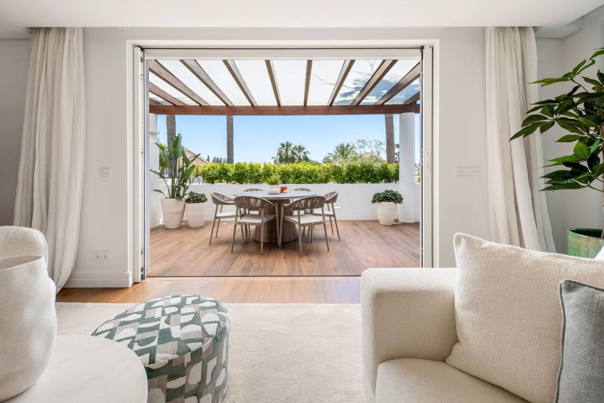 Продажа квартиры на Piso en Urbanización Monte Paraíso, 8, Lomas de Marbella Club, Marbella, Марбелла
photo 5