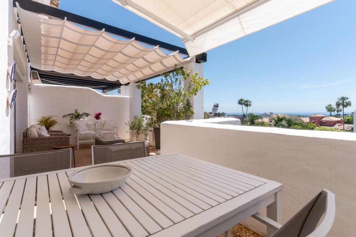 Duplex sale in Dúplex en Calle Artemisa, Los Naranjos, Marbella, Marbella photo 1
