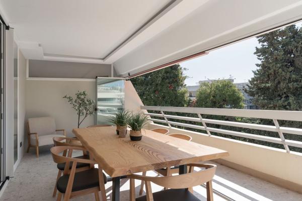 Дуплекс на продажу в Dúplex en Calle Alonso de Bazán, Playa Bajadilla-Puertos, Marbella, Марбелла photo 2