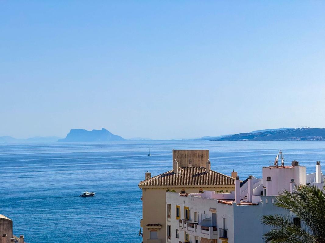 Venta de piso en Piso en Calle Kai Alde, 19, Puerto de Estepona, Estepona, Estepona
 photo 2
