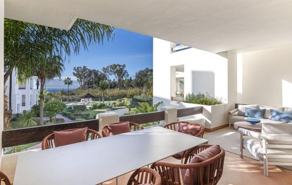 Venta de piso en Piso en Arrabal Uen. C5 Rio Velerin, 7, El Velerín, Estepona, Estepona
photo 1