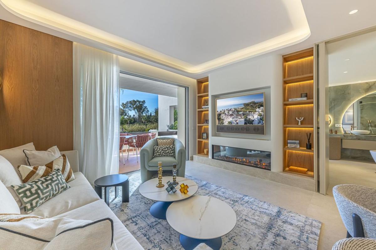 Venta de piso en Piso en Arrabal Uen. C5 Rio Velerin, 7, El Velerín, Estepona, Estepona
 photo 3