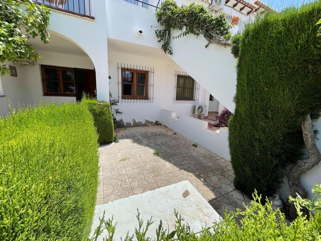 Properties for sale and rent in Spain photo 2