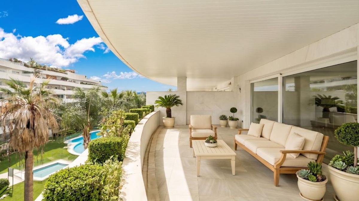 Продажа квартиры на Piso en a Cañas-f Rodeo, Puerto Banús, Marbella, Марбелла
photo 1