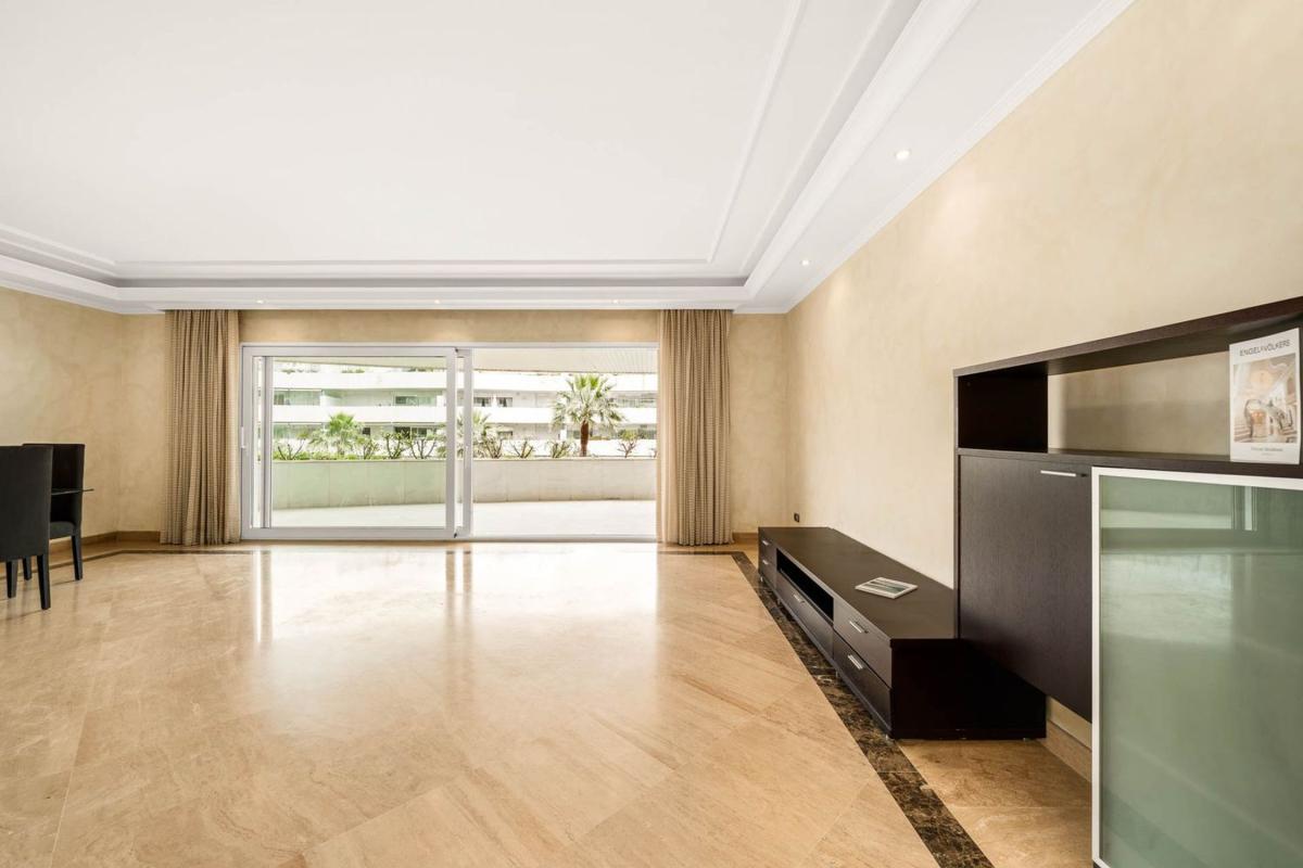 Продажа квартиры на Piso en a Cañas-f Rodeo, Puerto Banús, Marbella, Марбелла
photo 3