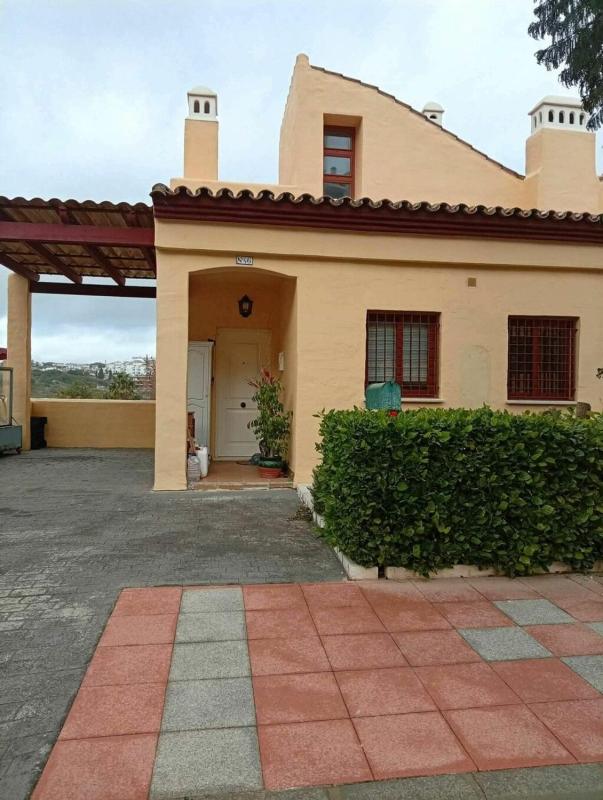 Propiedades en venta y alquiler en España photo 2