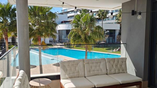 Venta de piso en Piso en Centro, Estepona, Estepona
thumbnail 1
